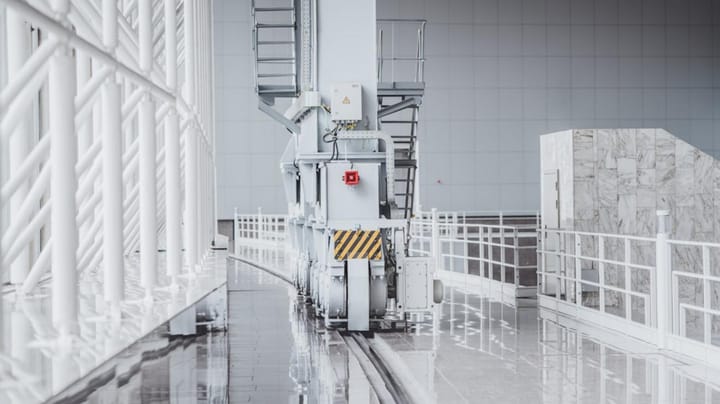 Revolutionizing Construction Sites with Advanced Heavy Equipment and Concrete Batching Technologies